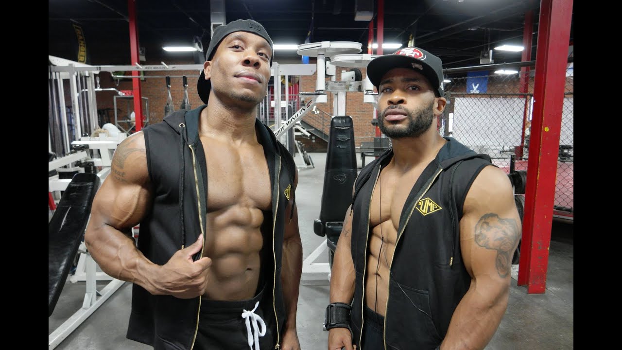 Epic Ho Ready Chest Finisher (feat. Jaron Mosley)