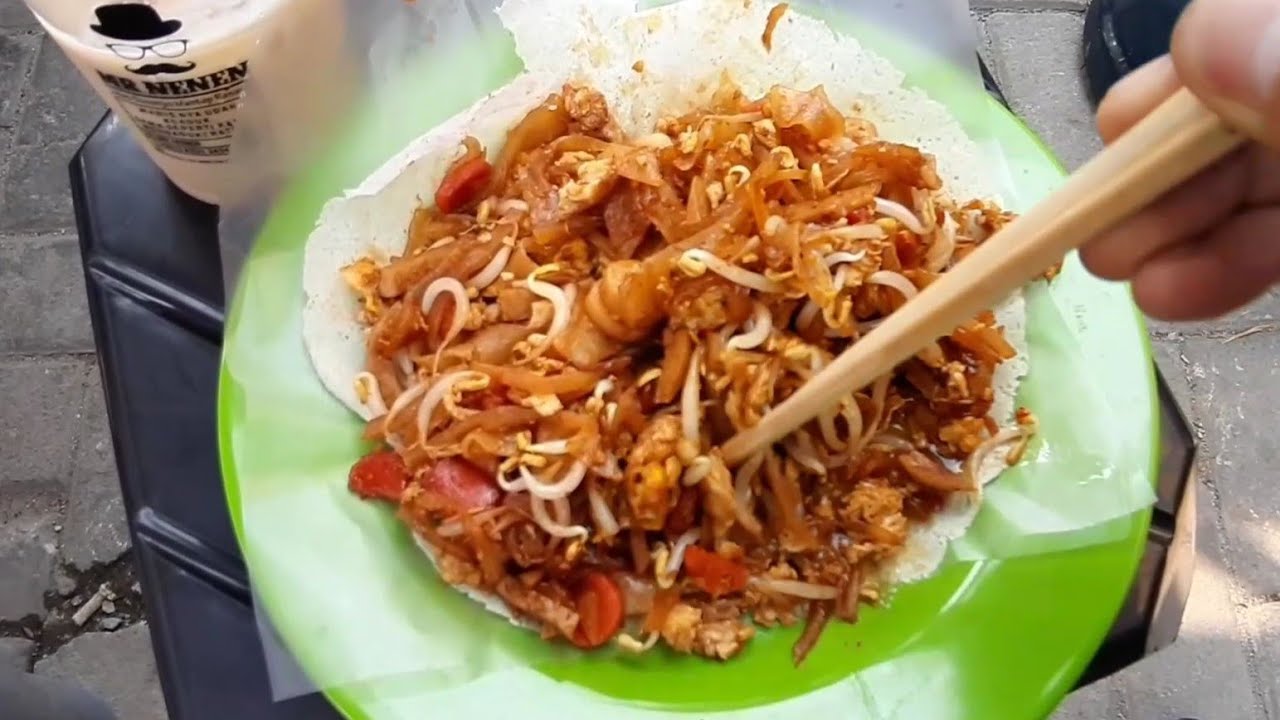LUMPIA BASAH BANDUNG !!! SIAPA PERNAH COBA ??? INDONESIAN STREET FOOD