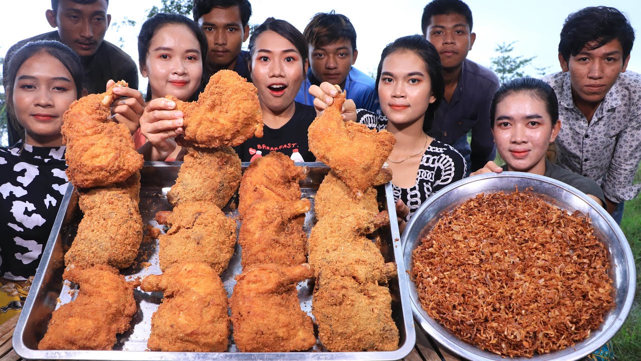 WOW amazing cooking chicken leg crispy with onion crispy recipe - Cooking and eating