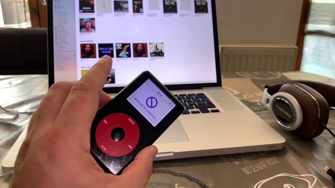 iPod U2 Special Edition, iPod 4. Generation  L&auml;uft ein 15 Jahre alter iPod noch ?