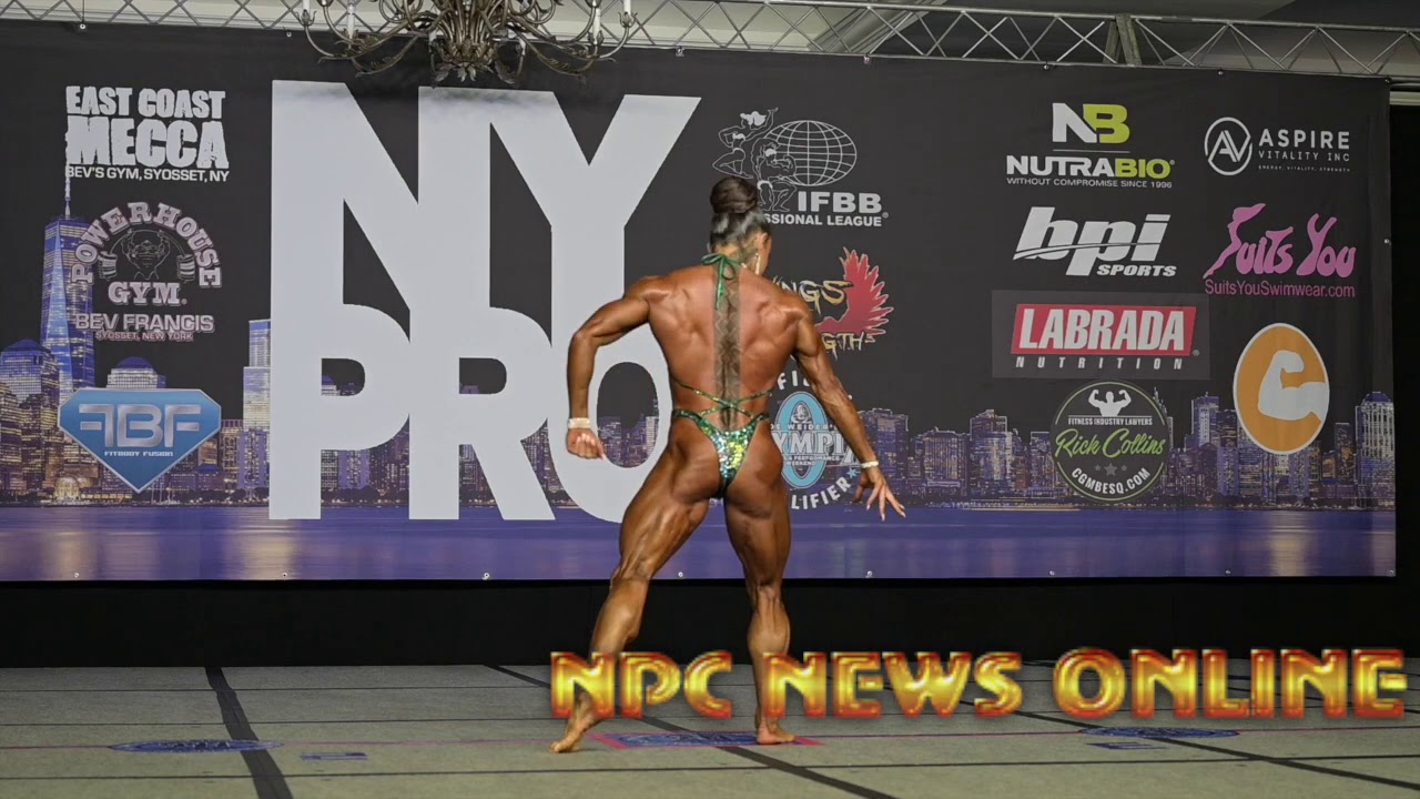 2020 IFBB Pro League  NY Pro Women's Physique Winner Rachel Daniels Posing Routine.