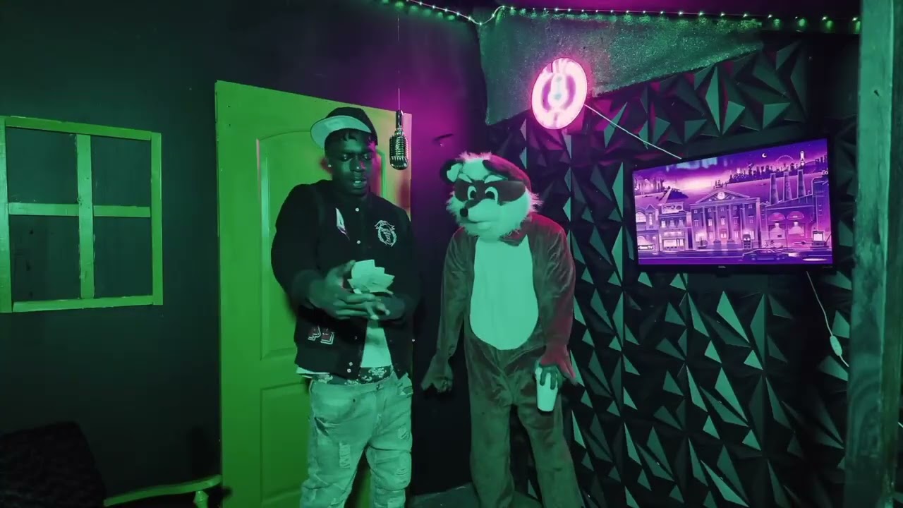 Kwaneezy- Freestyle #pullupmicdropfox
