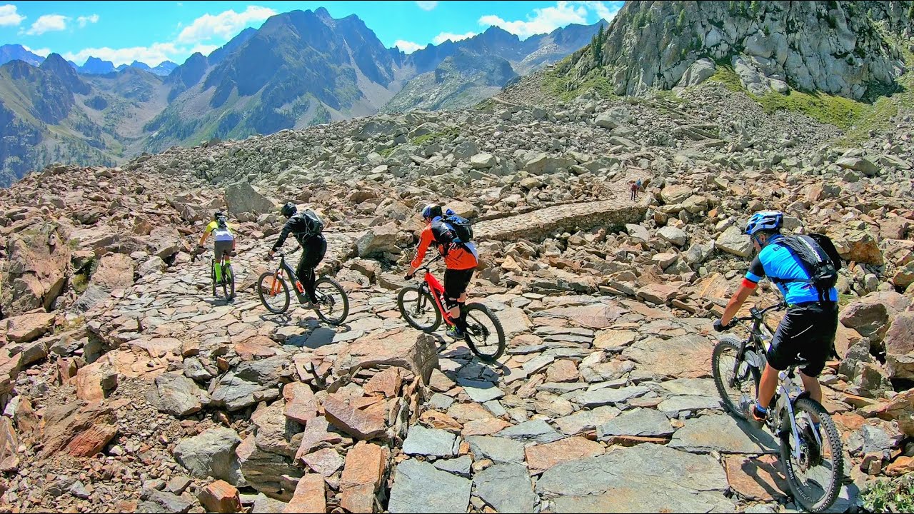 Tour dei laghi del Valasco e Fremamorta   14 08 2020