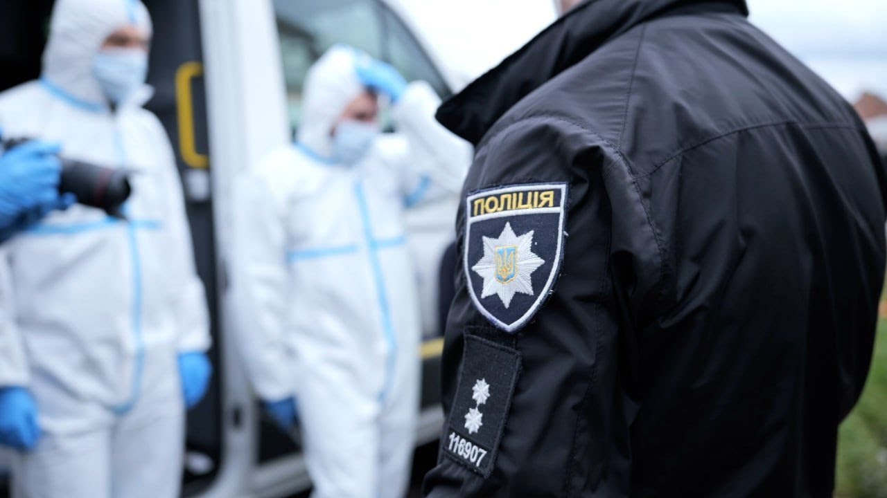 Поліція Берегівщини розкрила подвійне вбивство пенсіонерів: затриманому загрожує довічне увʼязнення