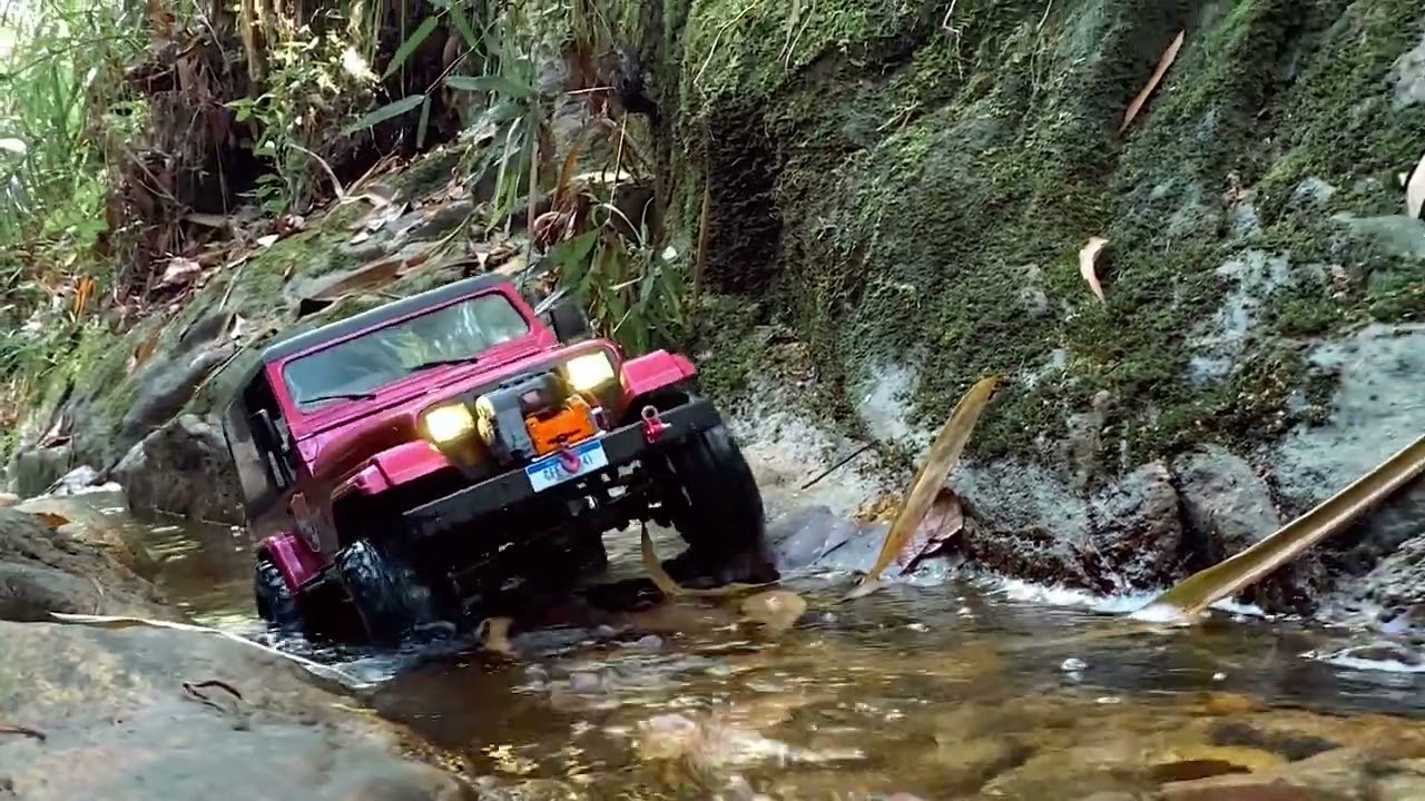 FMS Rochobby Mashigan Jeep CJ more mods rock crawling || trailing 4x4 off-road RC