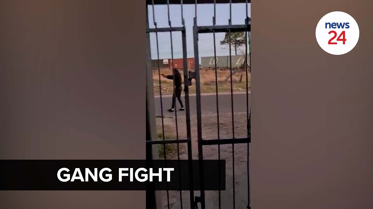 WATCH | Shots fired as rival gangs clash in Cape Town