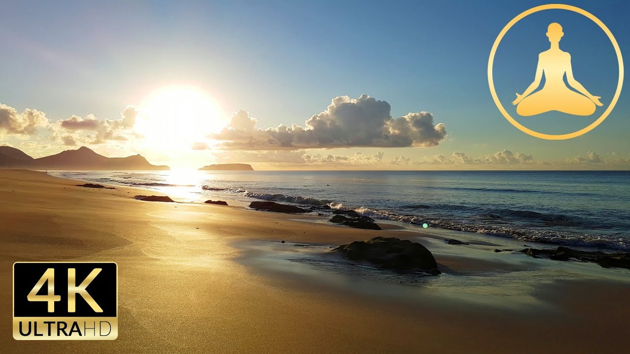 Sunrise at Porto Santo Island - Relaxing Sea Ocean Waves Sounds (4K UHD)