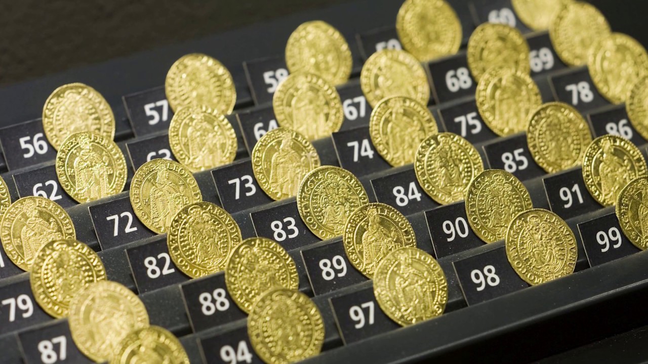 Pénzek színes világa: Az újfehértói aranyéremkincs | Magyar Nemzeti Múzeum