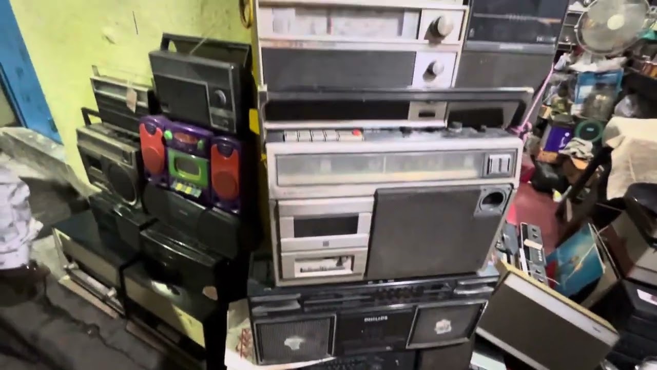 Shop with a collection of old Radio, gramophones, and tape recorders #tape #recorder #gramaphone