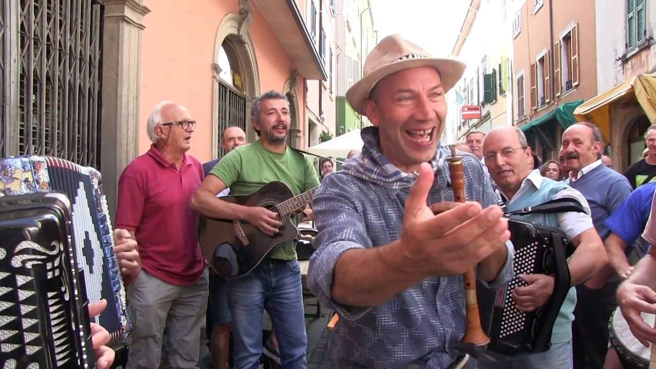 Gli Spunciaporchi  