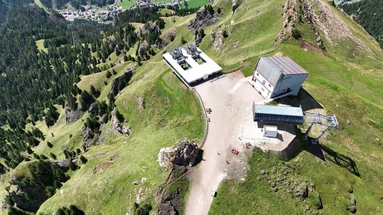 Col dei Rossi Belvedere panoramico,panorame  per Sella,Pordoi,Marmolada, 4K,Grazie per un like