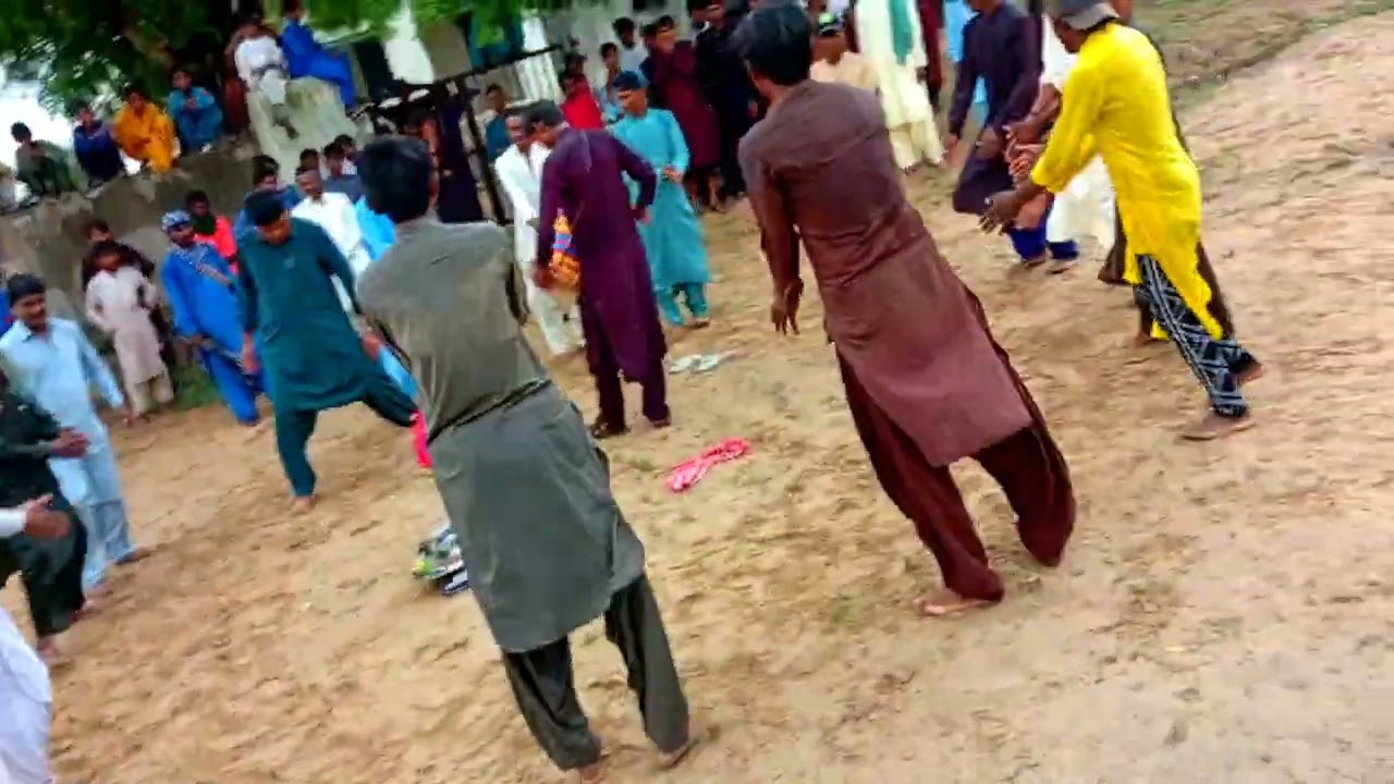 Kolhi | Amazing Grouped Dhol Dance | Krishna Janamashatami | Pakistan |