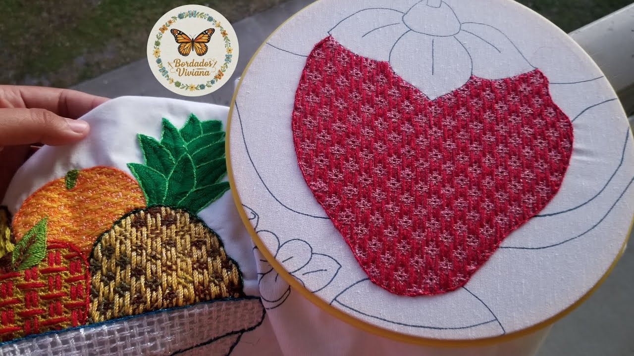 Bordado fantasía Tetera Fresa 🍓 Piña de frutero🍍