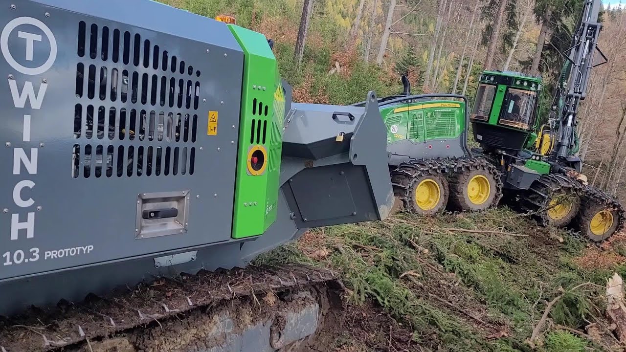 🌲 World Premiere 🌲 ecoforst 🌲 10.3 🌲 T-WINCH 🌲 Steep 》 Slope 》 Logging 🌲 John Deere 1270G & H425 🌲