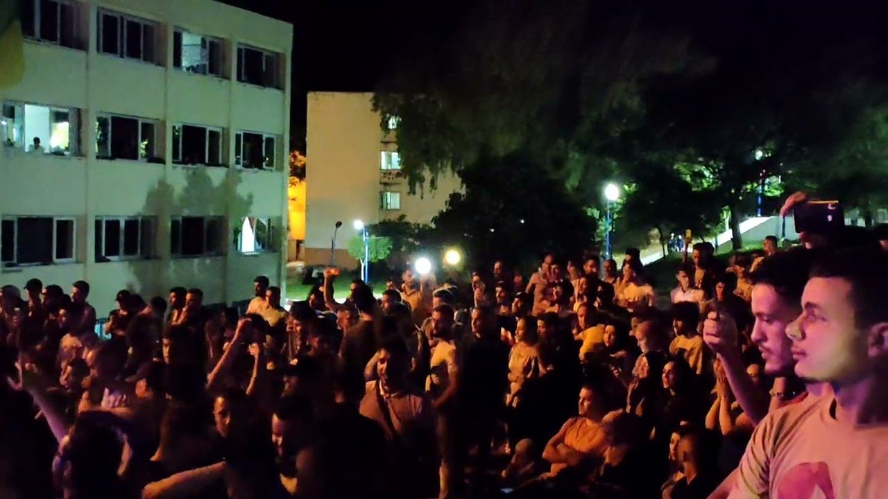 Taous Arhab à Béjaïa - Résidence Universitaire Targa Ouzzemour