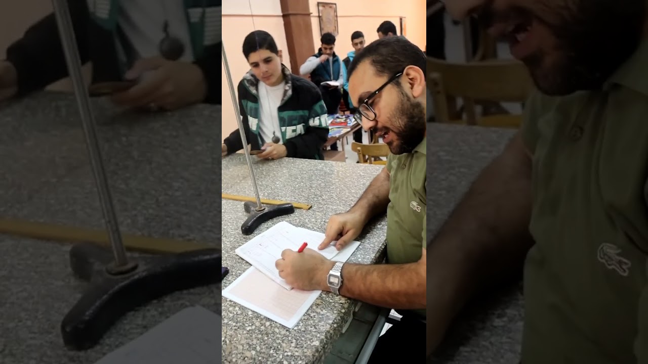 معمل فيزياء....... اعدادي هندسة منوف |   8-تجربة تعيين عجلة الجاذبية الأرضية