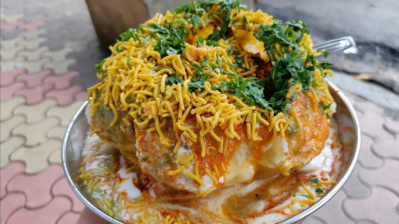 India's Biggest Kachori | Raj Kachori | Indian Street Food