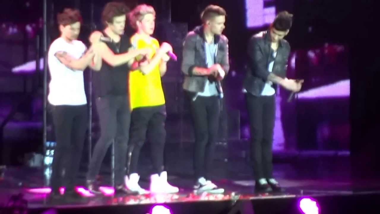 One Direction - Live While We're Young - Stockholm, Sweden