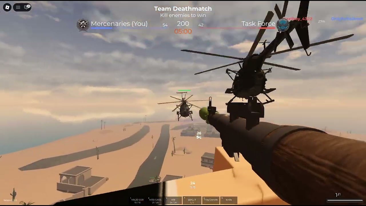 Playing With SR Roblox Ground War