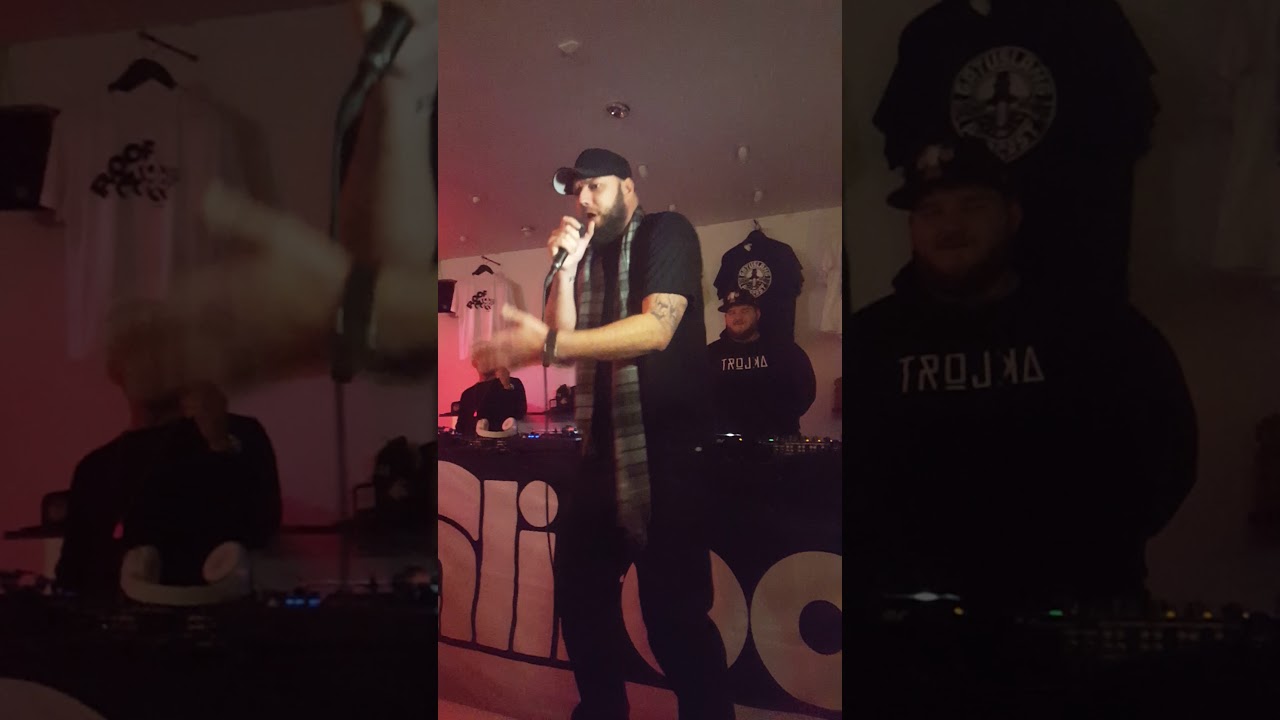 &Ouml;ris - #SHED - Live p&aring; Gatuslang t-shirt release @ Cali Roots (20151119)