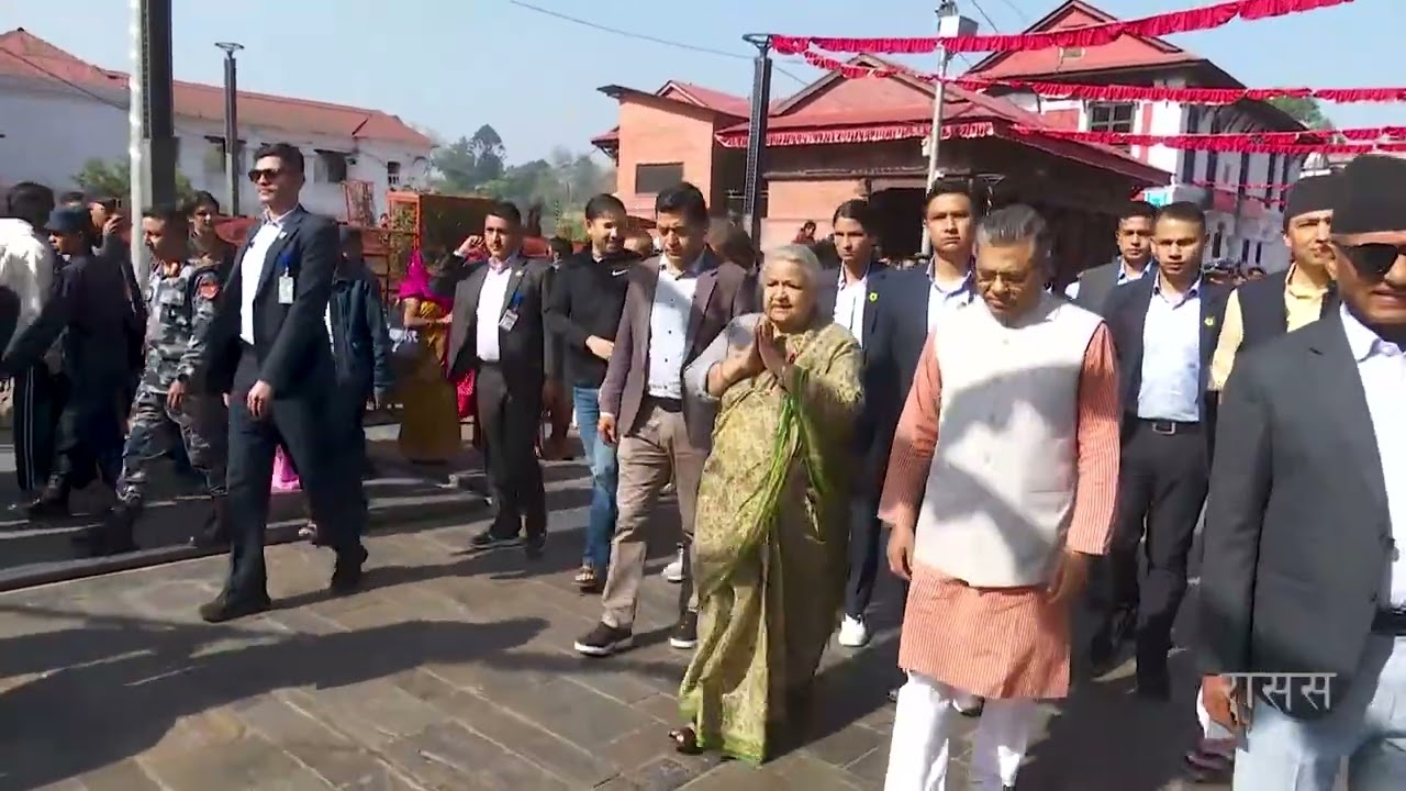 Pram Karki visits Pashupatinath Temple