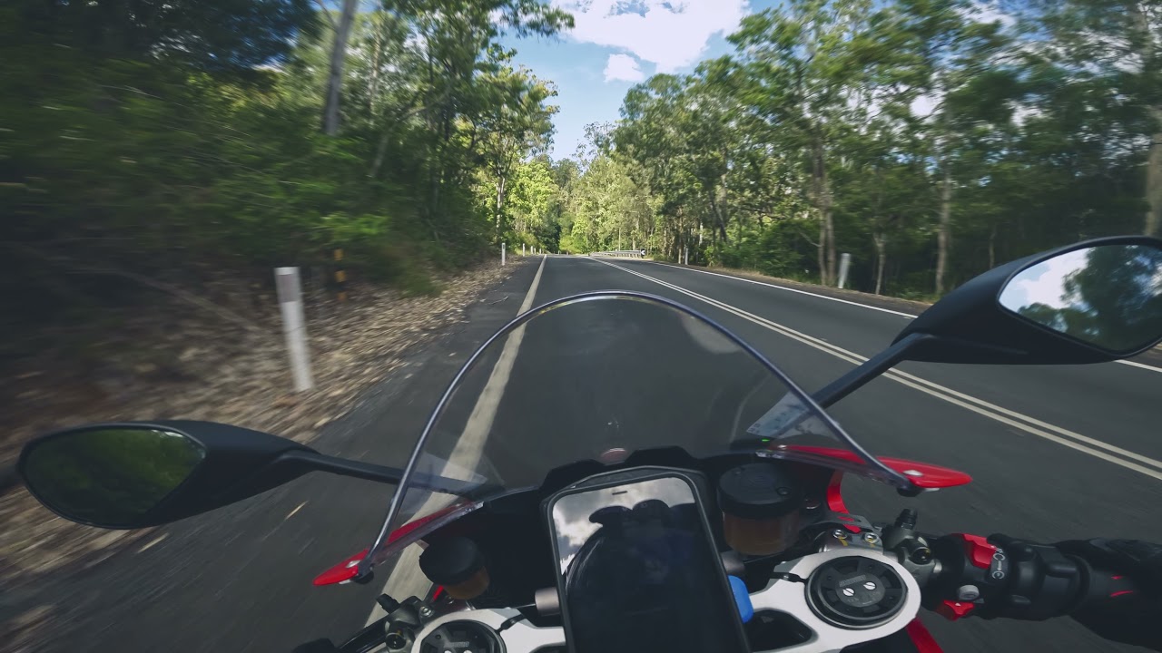 Ducati Panigale V2 - Mount Glorious (dark side) in 4K