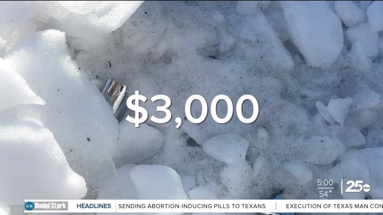 Winter storm vehicle crash adds to $7,000 losses at Waco coffee shop