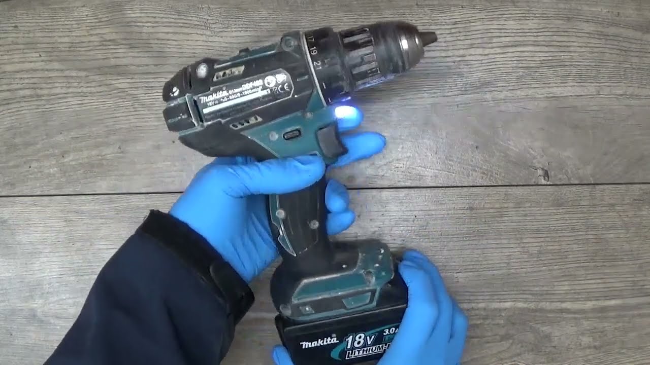 Как заменить угольные щетки в аккумуляторной дрели Makita DDF482 18В