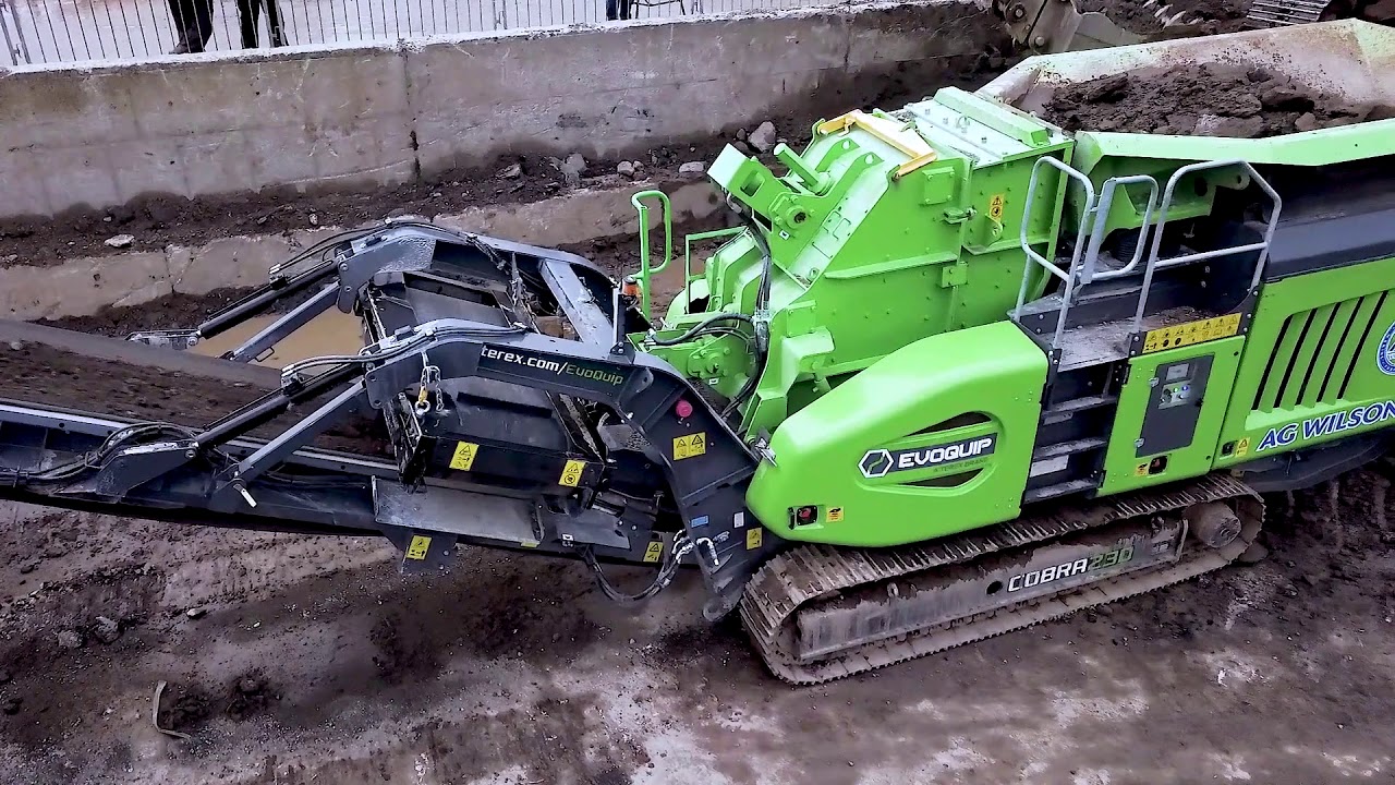 EvoQuip Cobra 230 Impact Crusher working at the EvoQuip Experience Day 2019