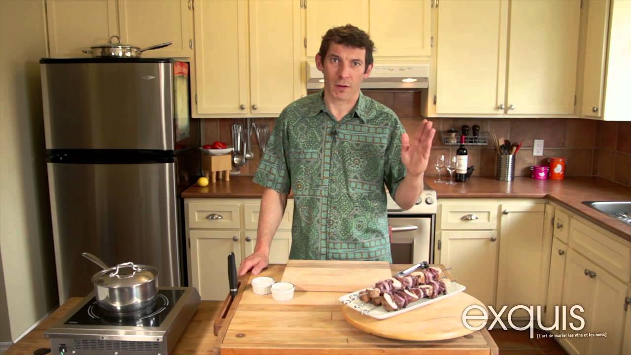 Brochette de cerf rouge aux champignons - p. 30 Magazine Exquis #7