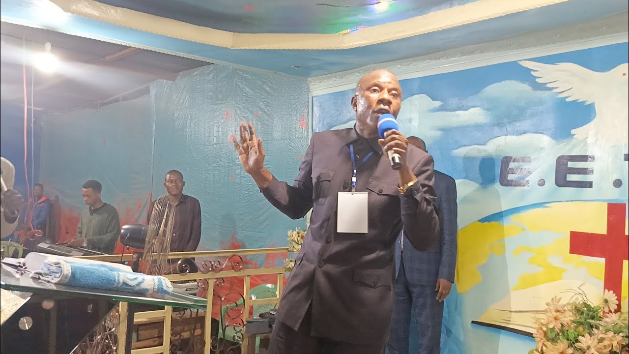 PASTEUR KAZADI MUANA MBAYA • ‹‹ le salut vient uniquement de la grâce divine ›› ABONNEZ-VOUS 🌟✨🔥