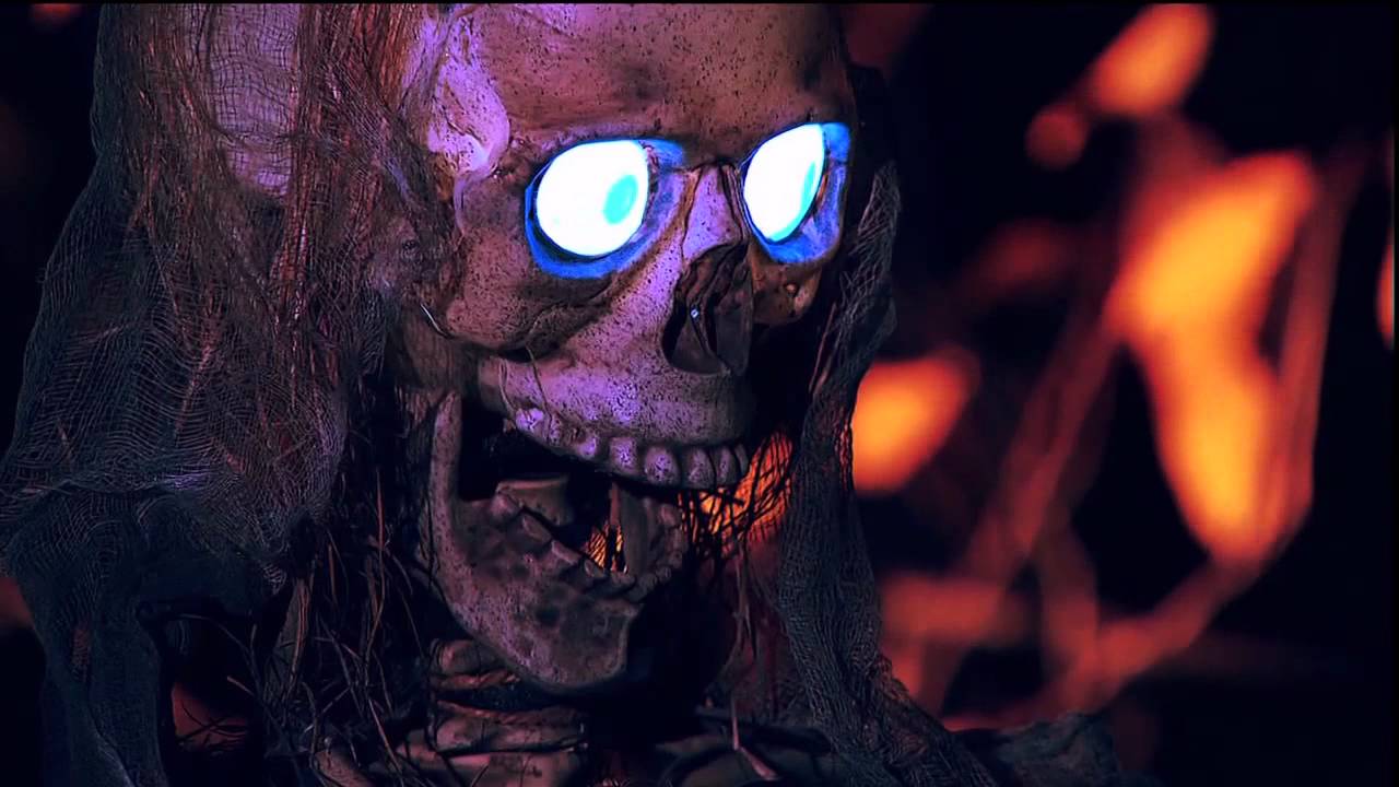 HNIC - Pens vs Leafs - Halloween Opening Montage - Oct 29th 2011 (HD)