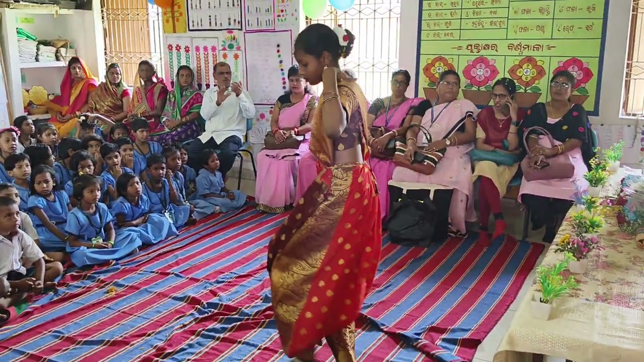 ସ୍କୁଲ ଉତ୍ସବ ରେ ସ୍ୱାଗତ ନୃତ୍ୟ ମୋ ଛାତ୍ରୀ କରିଲେ ❤️❤️❤️🌹🌹