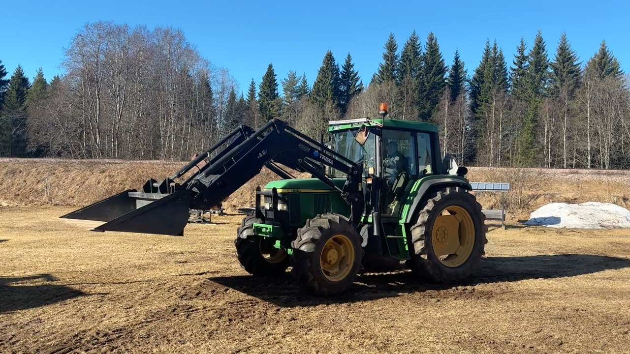 Köp Traktor John Deere 6310 med lastare på Klaravik