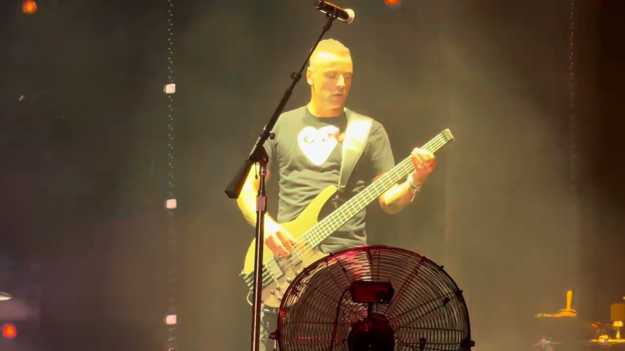 Muse - Unravelling (Live in jakarta 2025) 