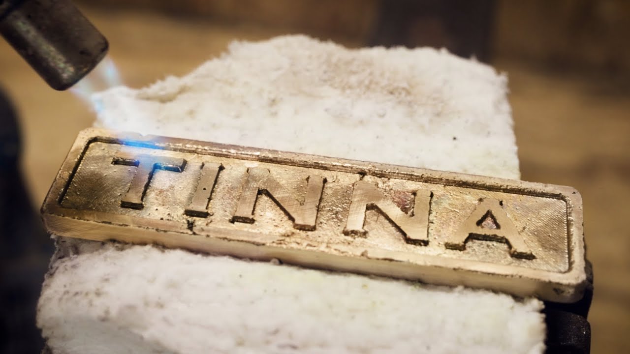 Casting a Brass Sign for Tinna