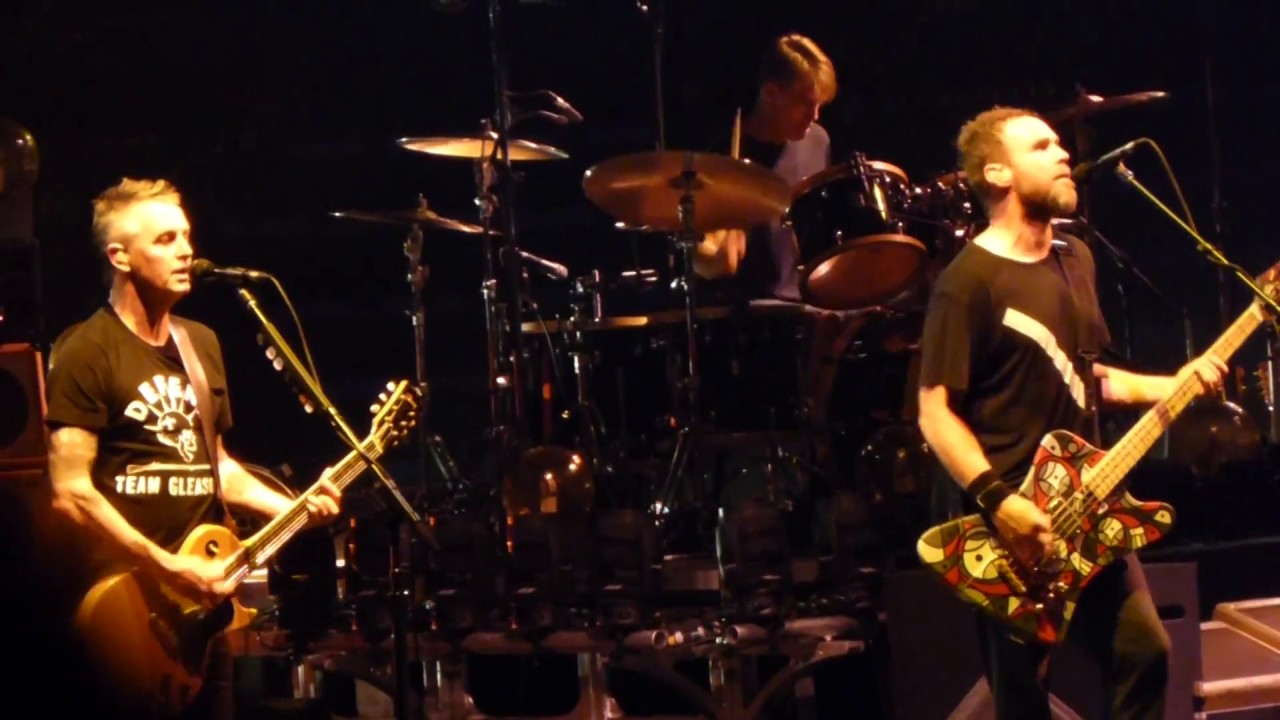 Pearl Jam @ Spokane Arena, Spokane 2013 Various Clips