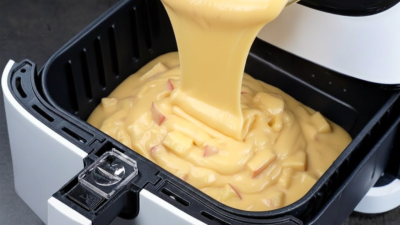 Apple pie in the air fryer that melts in your mouth! So easy!