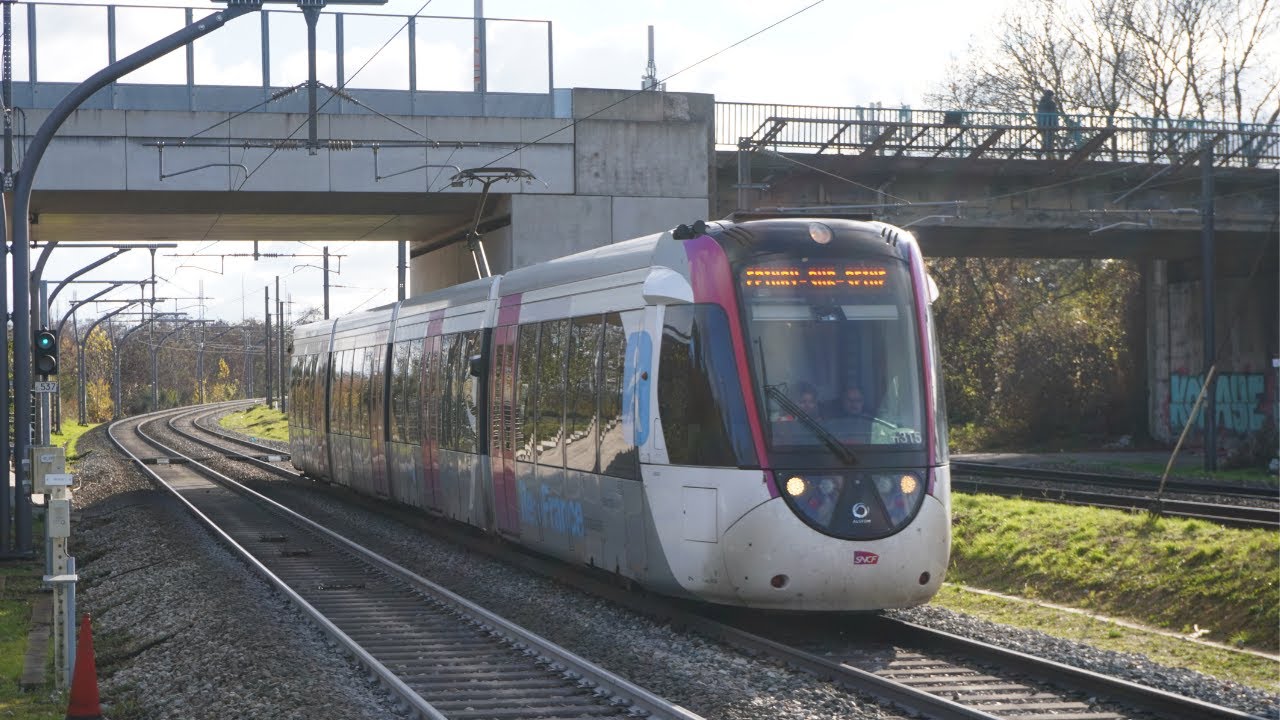 Tramway T11 île de France / Le Bourget - Épinay-sur-Seine