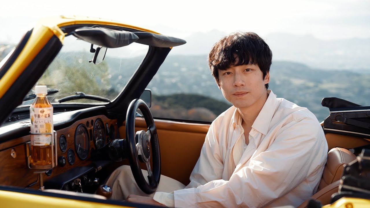 坂口健太郎、オープンカーを運転する姿が爽やかでかっこいい！「キリン午後の紅茶 おいしい無糖香るレモン」新TVCM『おいでよ、新しい、爽やかへ。』編 ＆メイキング・インタビュー映像公開