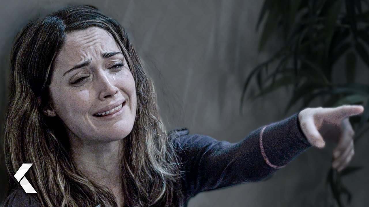 A Scary Visit at Night Scene - Insidious (2011)