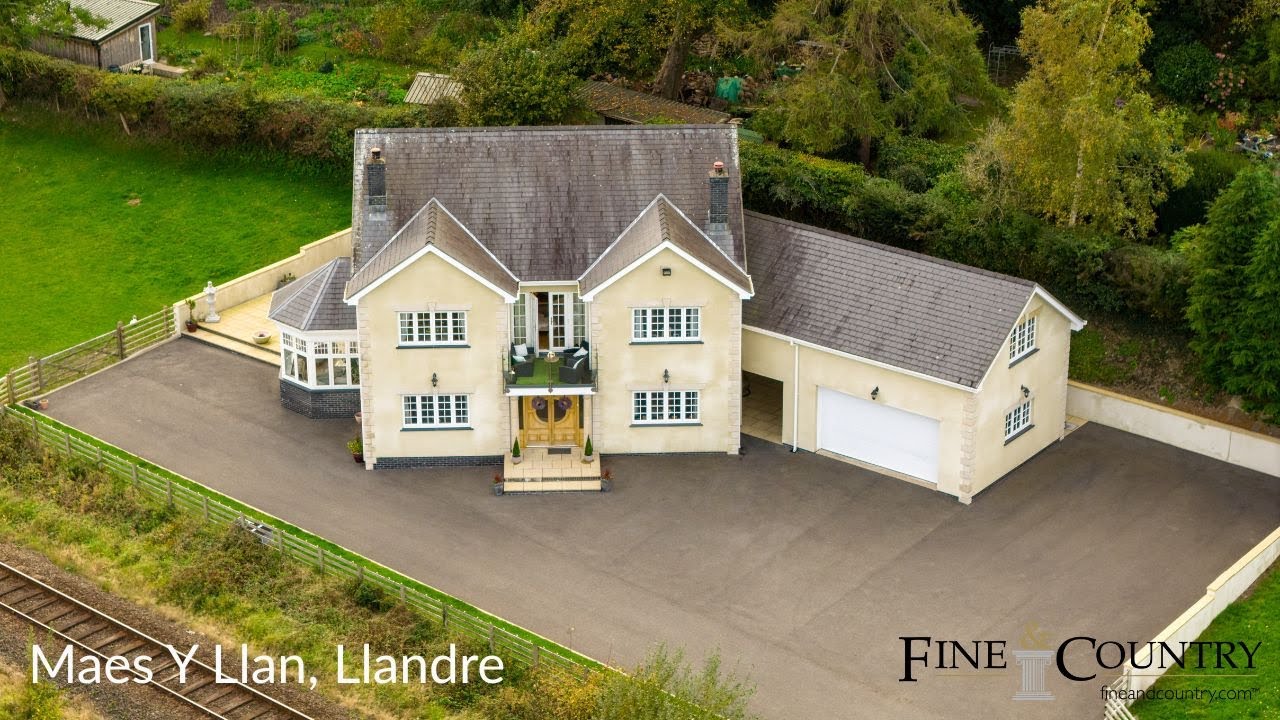 Maes Y Llan, Llandre - Fine and Country West Wales
