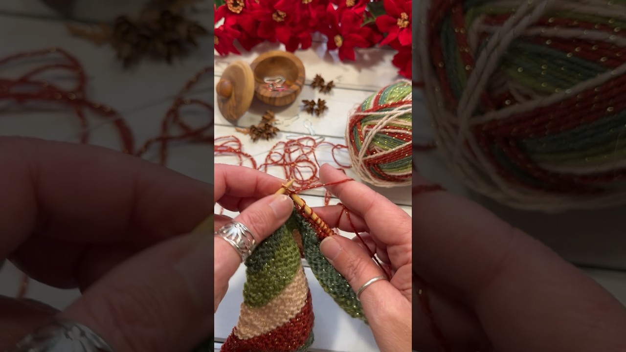 Last minute Christmas knitting #knitting #knitted #handknitting