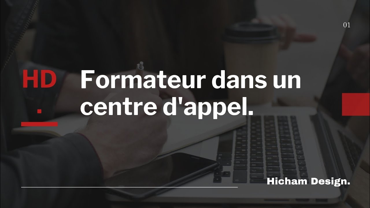 Formateur dans un centre d'appel.