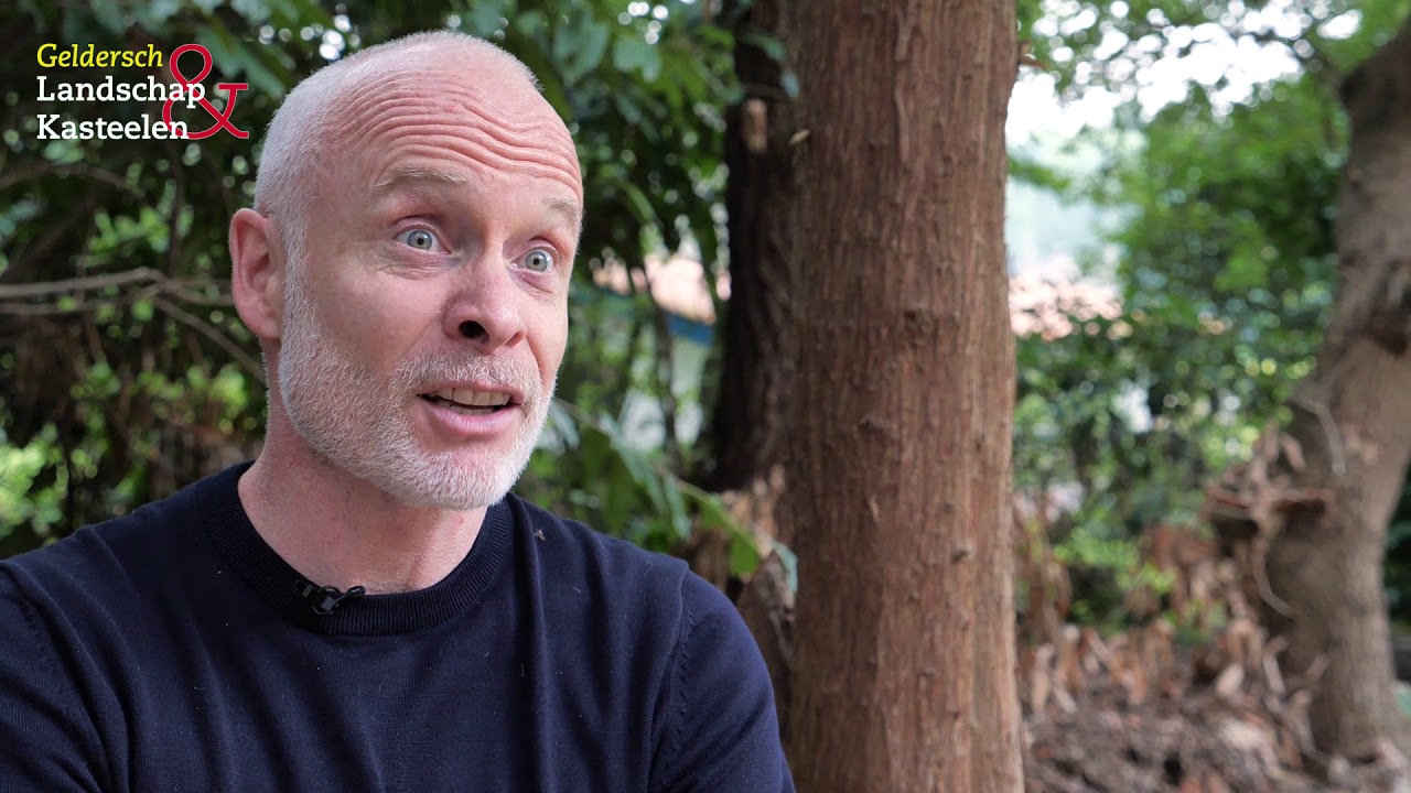 Mart Visser geniet van de stilte in het bos op de Veluwe