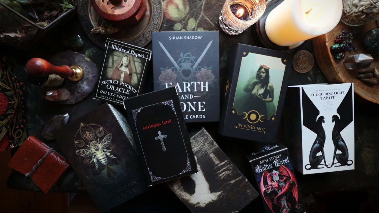 Decluttering Dark Decks // SAMHAIN SPECIAL 🎃 VIDEO 3 // Tarot Collection and Declutter