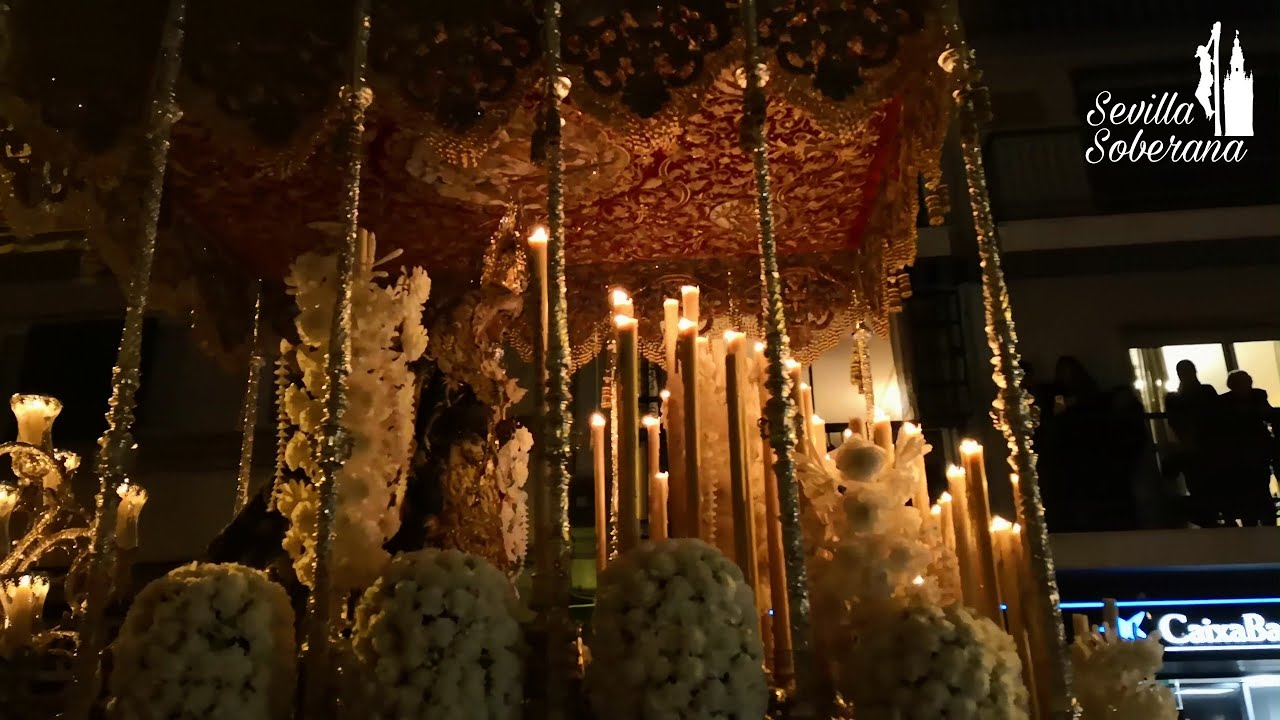 Esperanza Macarena por calle Feria 2019.