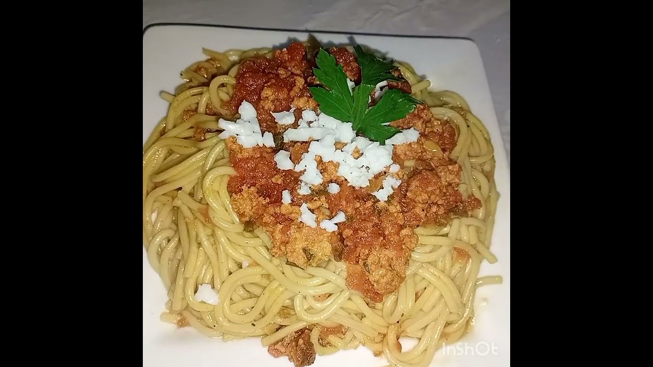 #غنشارك معكم الذ واسرع طبق سباكيتي🍝 بالكفتة بطريقة سهلة🙏