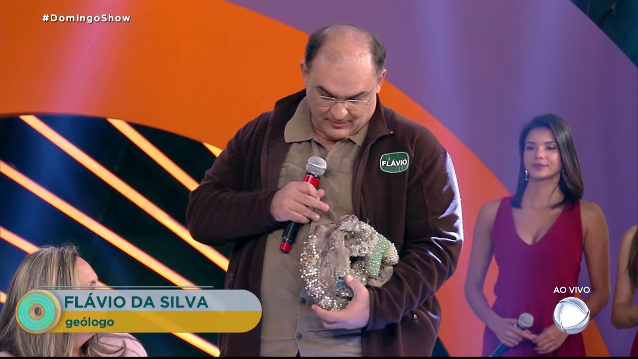 Saiba o que guarda o baú misterioso do Castelo do Sertão