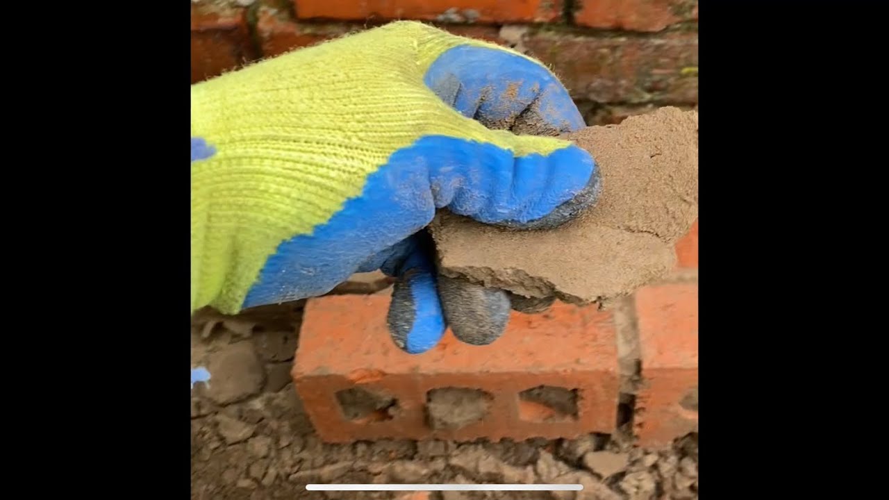 Bricklaying: can you lay bricks in cold weather